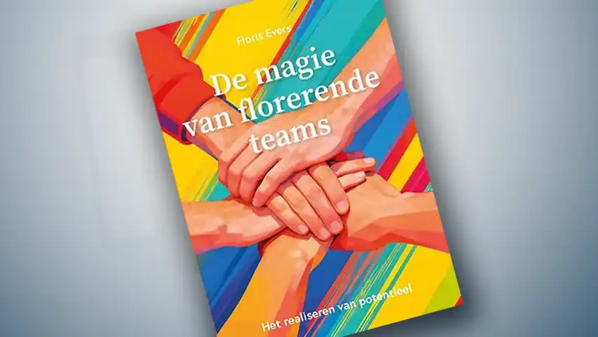 Floris Evers presenteert zijn boek De magie van florerende teams over potentieel en verbinding.