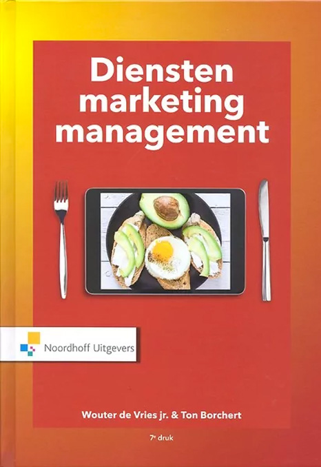 Dienstenmarketingmanagement | Boek: Wouter de Vries jr. en Piet van Helsdingen