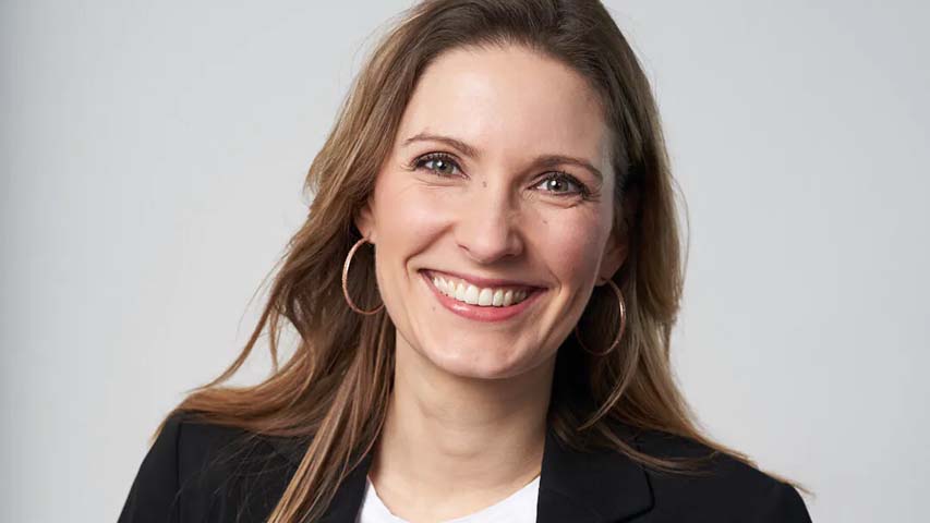 Annemarie Brüning - Boek deze doeltreffende dagvoorzitter voor jouw evenement
