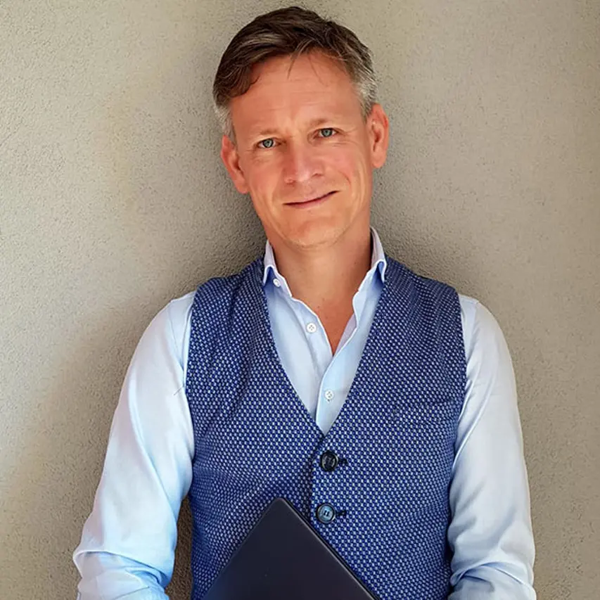 Arno Folkerts inhuren als spreker voor een inspirerende lezing doe je bij Het Sprekersburo.