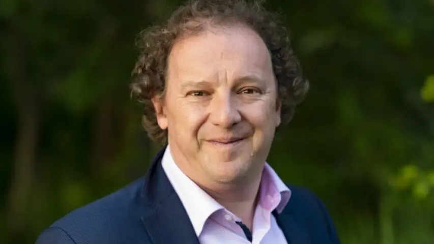 Brenno de Winter, ervaren spreker op het gebied van cybersecurity en privacy.