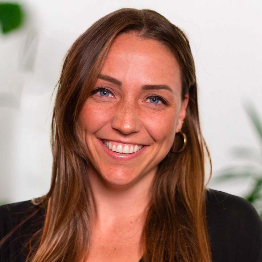 Boek spreker Diede Vendrig: gedragspsycholoog en expert in gedragsverandering, conversie optimalisatie en overtuigende copywriting.