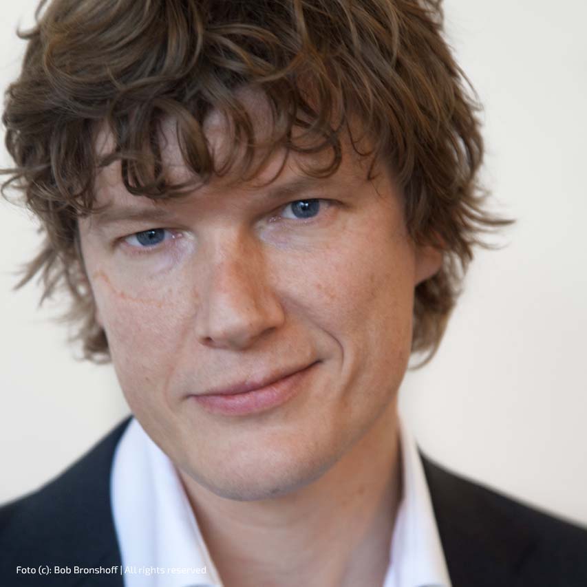 Spreker Eric Smit. Foto (c) Bob Bronshoff.