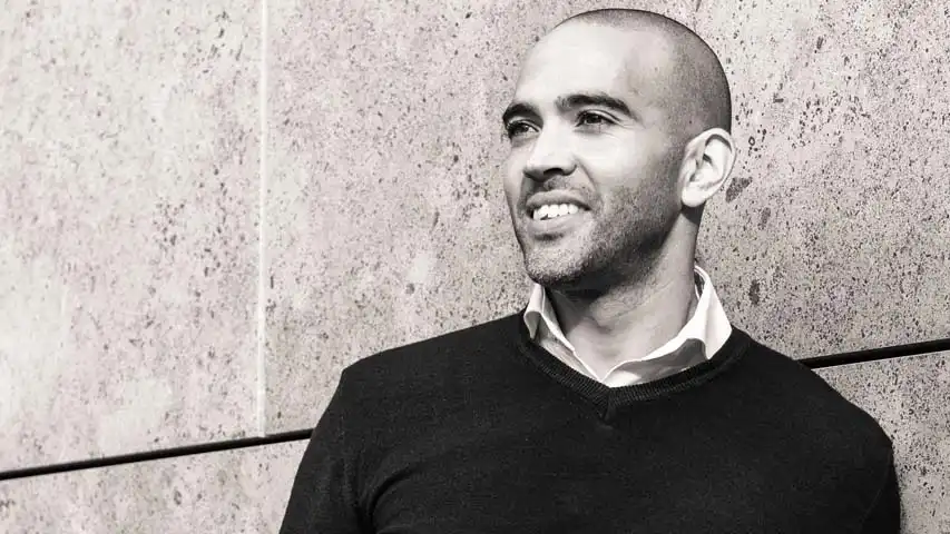 Joseph Oubelkas - Boek deze inspirerende spreker voor jouw evenement