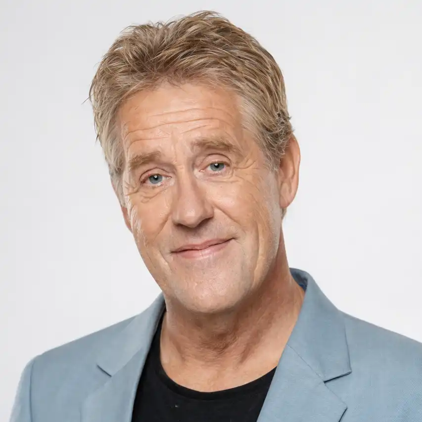 Peter Heerschop, ervaren spreker en dagvoorzitter beschikbaar voor zakelijke events.