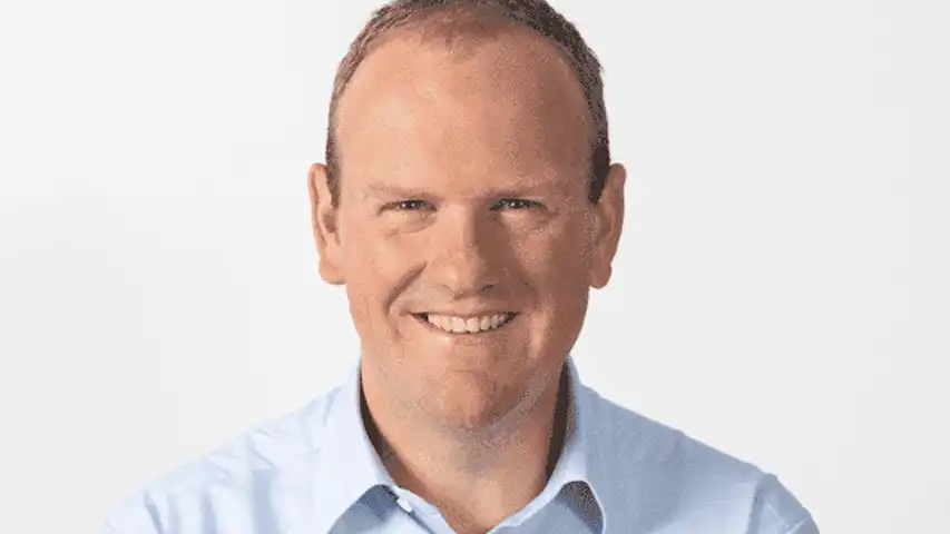 Steven Van Belleghem, beschikbaar als expert in digitale transformatie en AI.