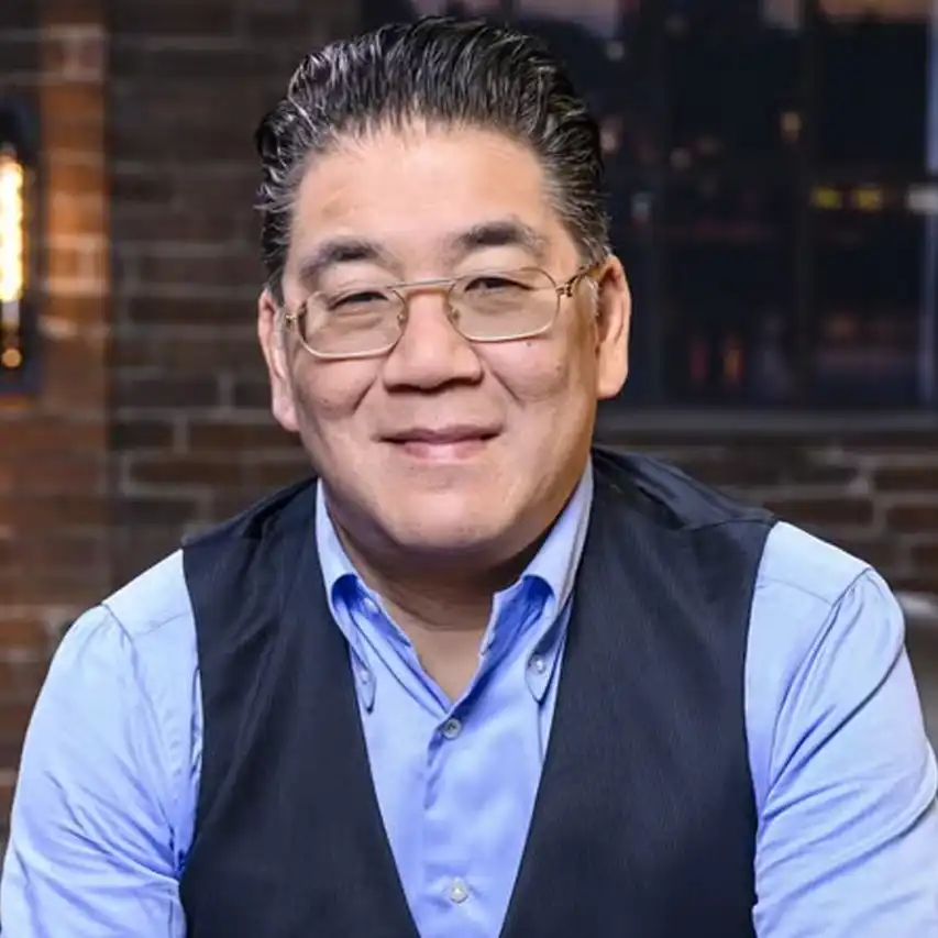 Won Yip, beschikbaar als spreker over hospitality en vastgoed.