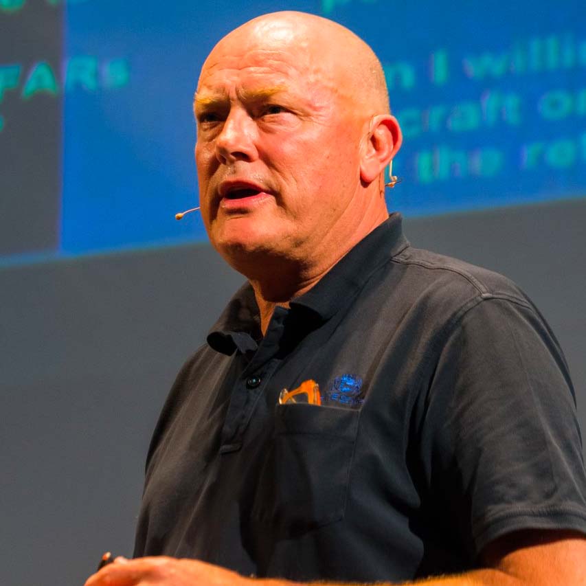 Frank Versteegh boeken als spreker voor een inspirerende lezing doe je bij Het Sprekersburo.