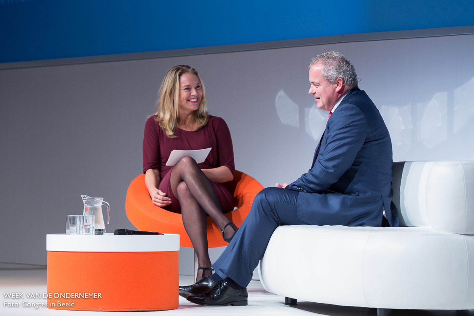 Dagvoorzitter Janneke Willemse tijdens congres Foto: (c) Congres in beeld